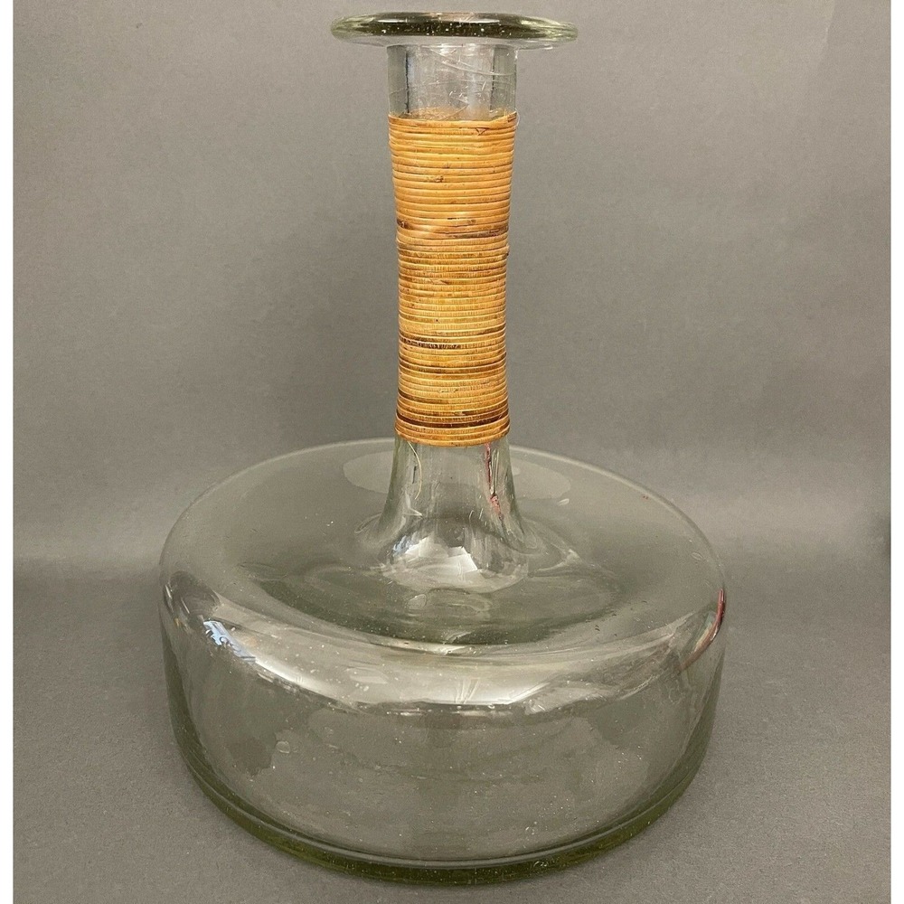Vintage Bottle Decanter Whiskey Liquor Clear Blown Glass‎ Decorative 9 1/2" Tall